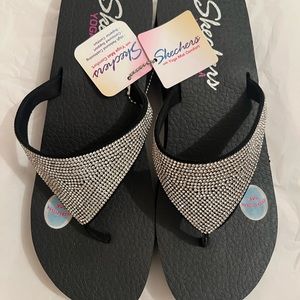 New Skechers Silver Bling